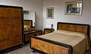 Vicolo Dell'Oro